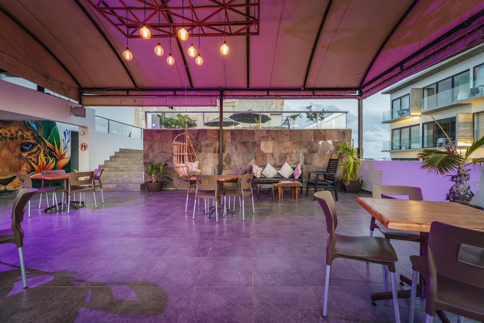 Soho Playa Hotel Playa del Carmen Bagian luar foto